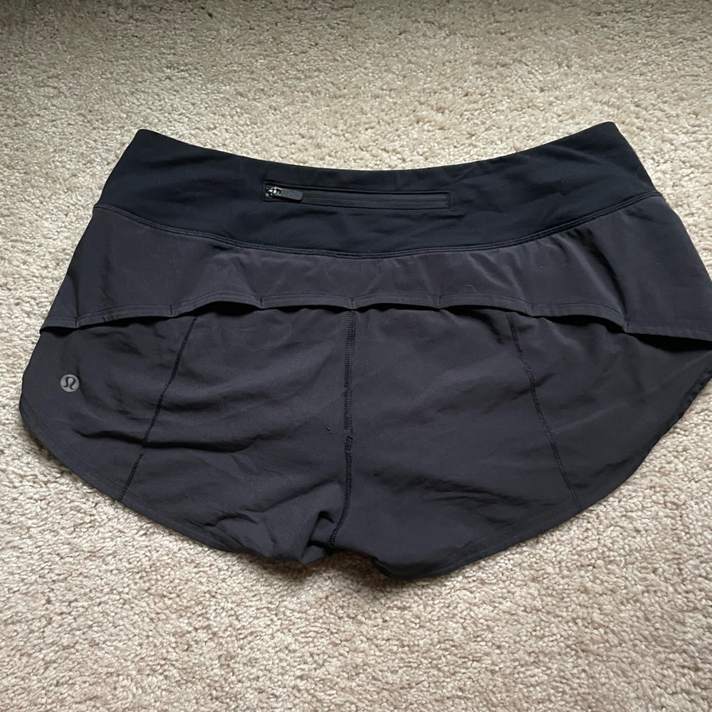 black lululemon speed up shorts